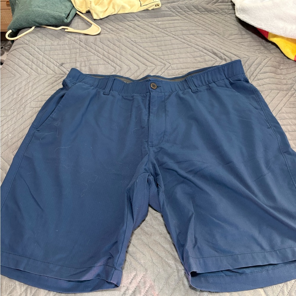Bundle Four Under Armour Shorts. Colors are Navy, Brown, Black, & Gray. - Picture 3 of 9
